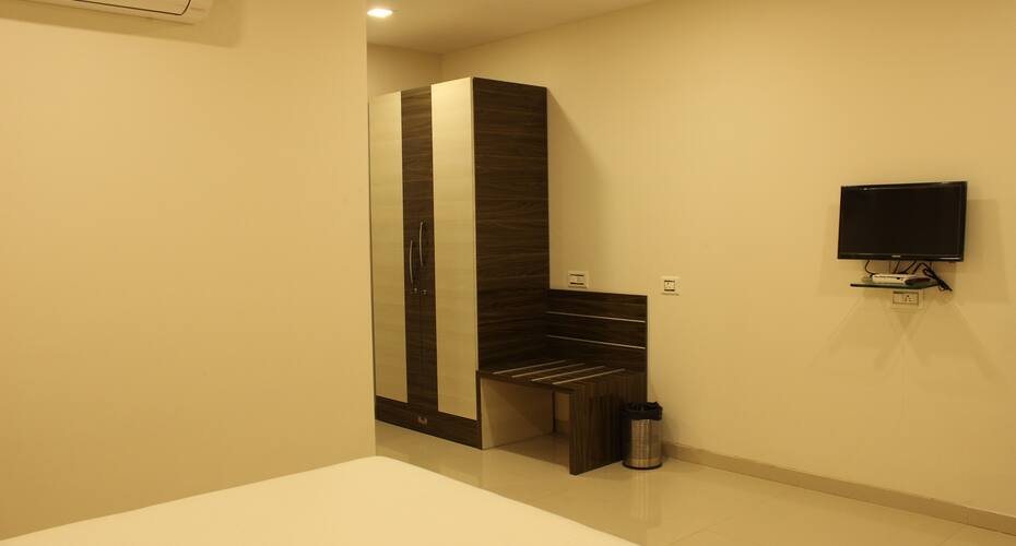 Maxx Value Hospitality, Mumbai 3